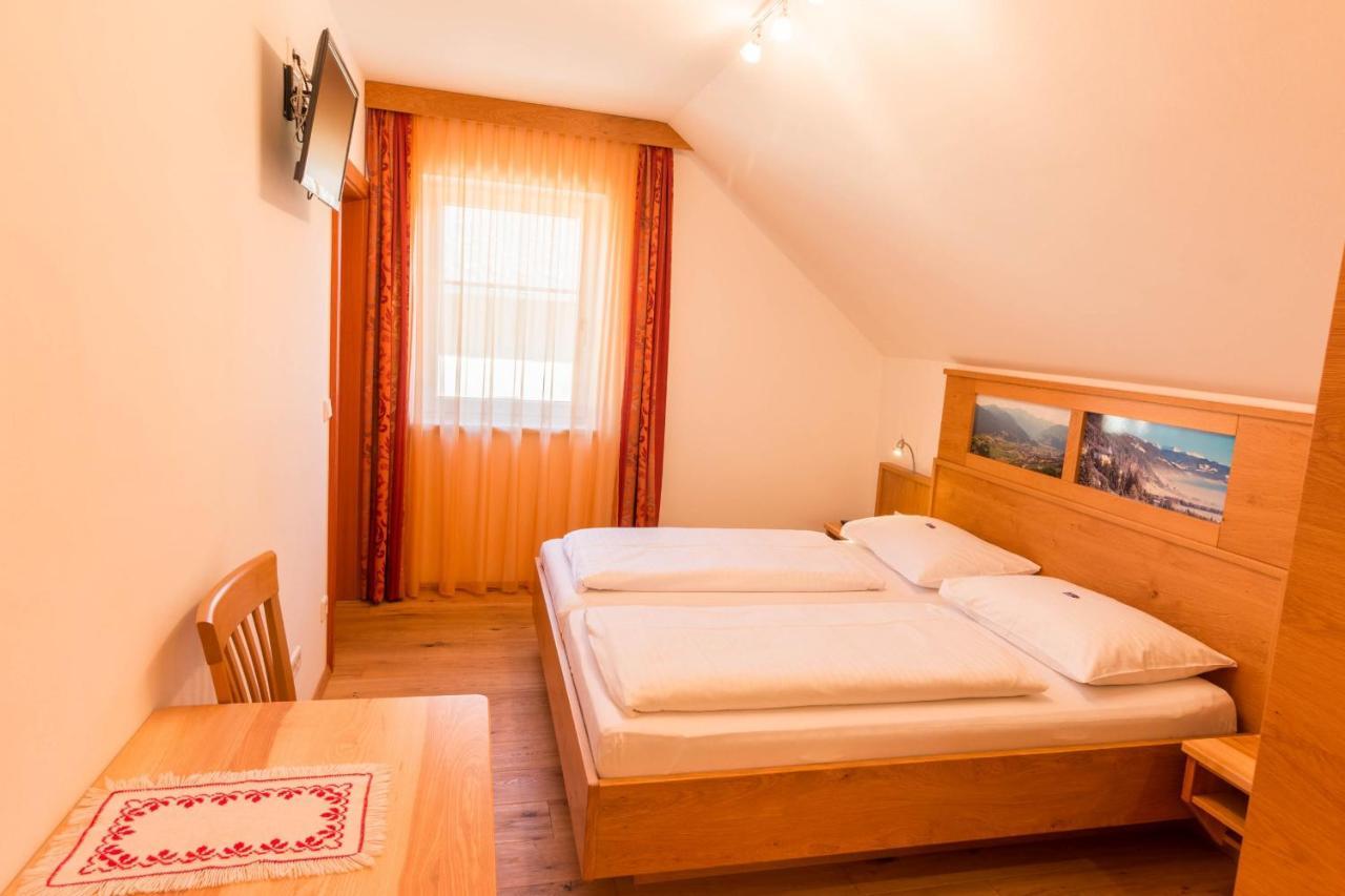 Hotel Weissenstein Sankt Michael im Lungau Bagian luar foto