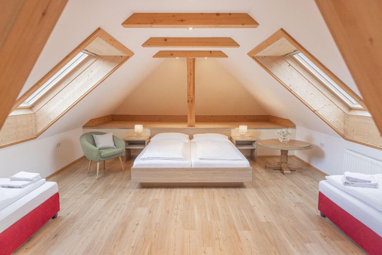 Hotel Weissenstein Sankt Michael im Lungau Bagian luar foto